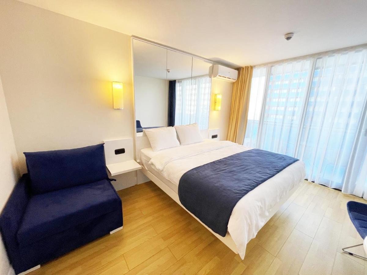 Orbi City Sea View Batumi Bagian luar foto