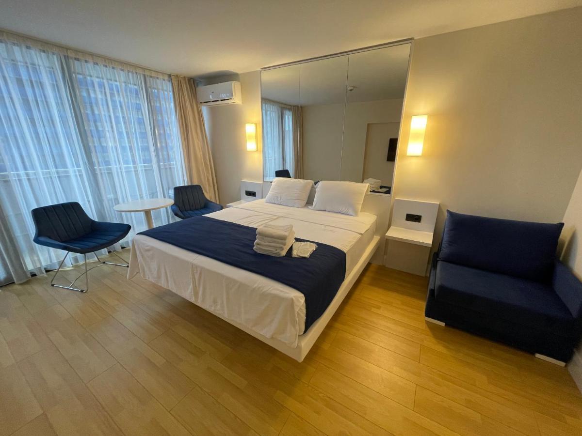 Orbi City Sea View Batumi Bagian luar foto