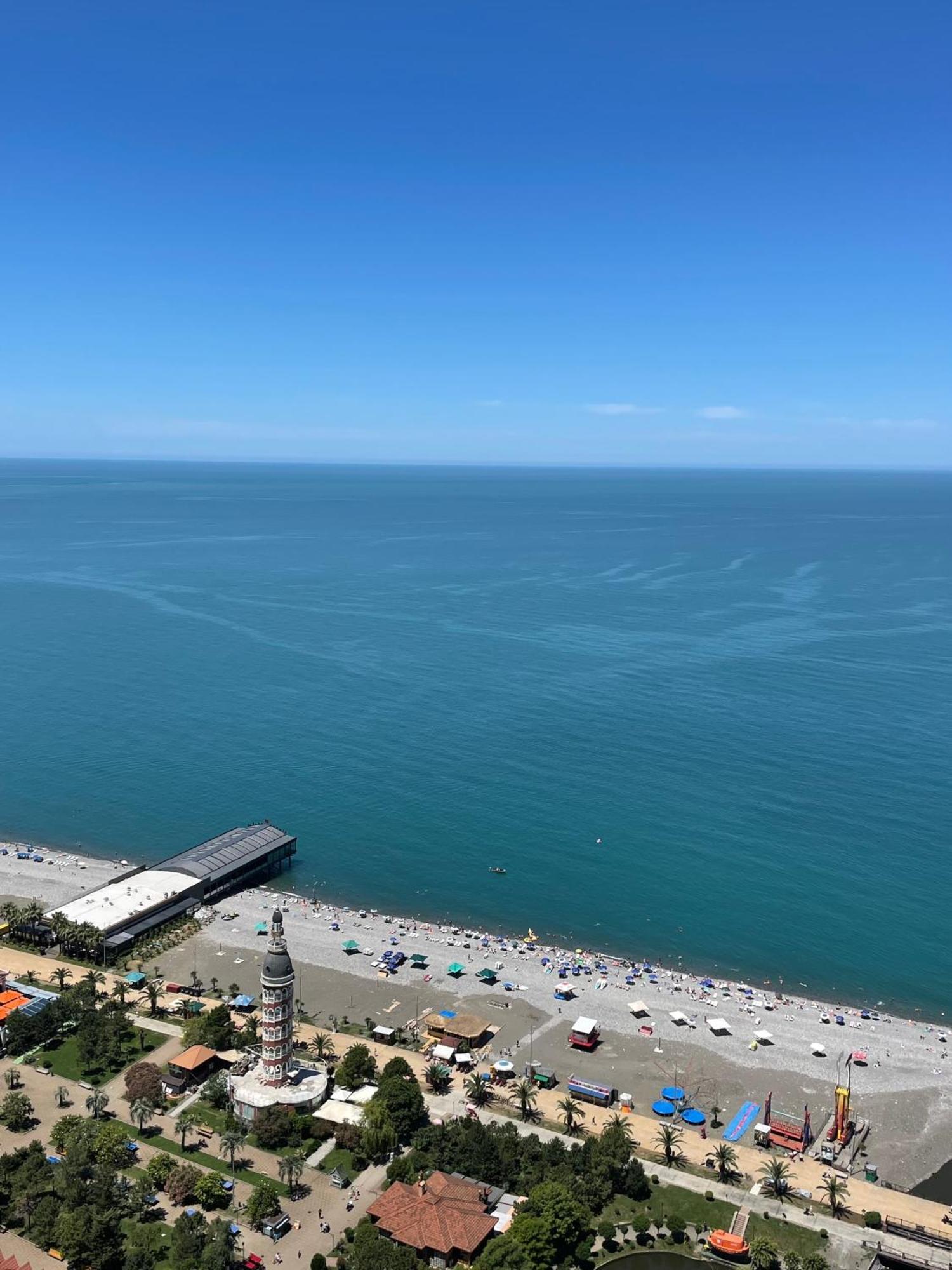 Orbi City Sea View Batumi Bagian luar foto