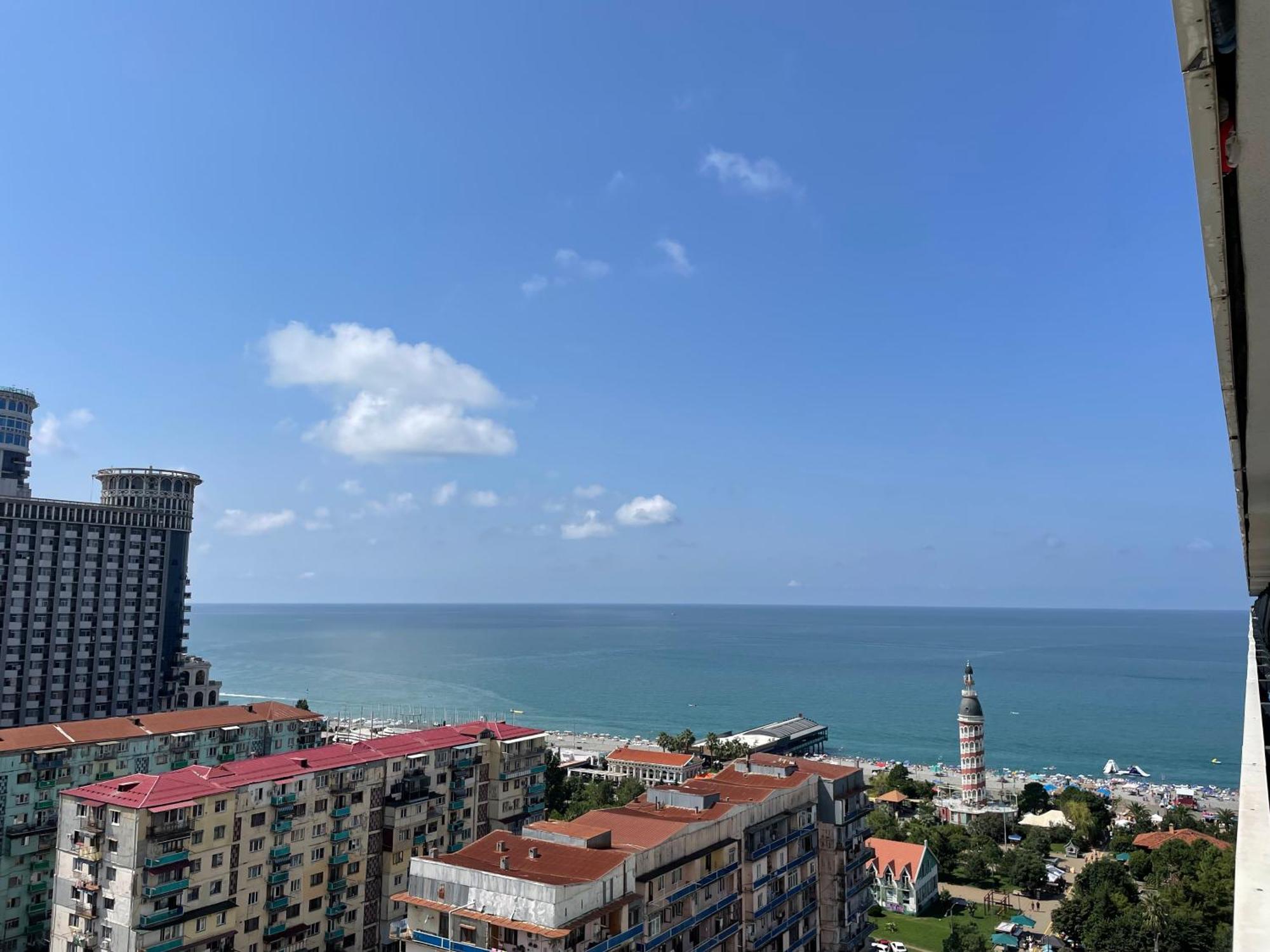 Orbi City Sea View Batumi Bagian luar foto